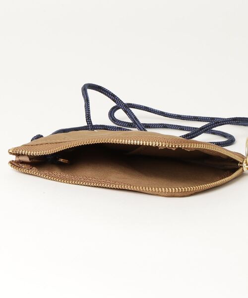 MAISON CANVVAS（メゾンキャンバス）の「MAISON CANVVAS/メゾン キャンバス/TISSUE POUCH＋α（ポーチ・レディース・ベージュ・FREE）」の3枚目の写真