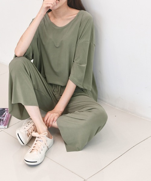 me+em select（ミームセレクト）の「【上下2点セット】さらさらビッグルームウェアSET（ルームウェア/パジャマ・レディース・イエロー/ブラック/ピンク/カーキ/ベージュ/アイボリー・FREE）」の4枚目の写真