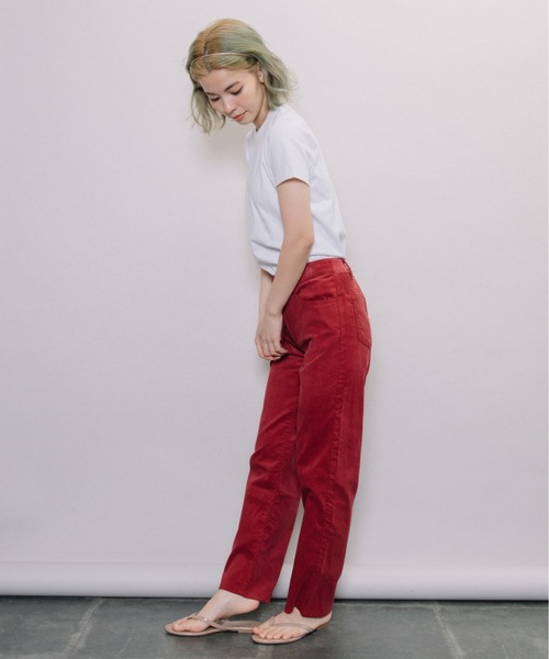 miniyu（ミニュウ）の「【NIMES】細コーデュロイ・テーパードパンツ（その他パンツ・レディース・レッド・0）」の9枚目の写真