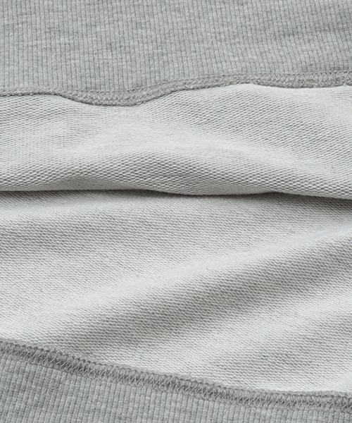 チチカカ(チチカカ)の「【ユニセックス】エリマキトカゲプルオーバー(パーカー・メンズ・ブラック/グレー・MEDIUM/LARGE)」の18枚目の写真