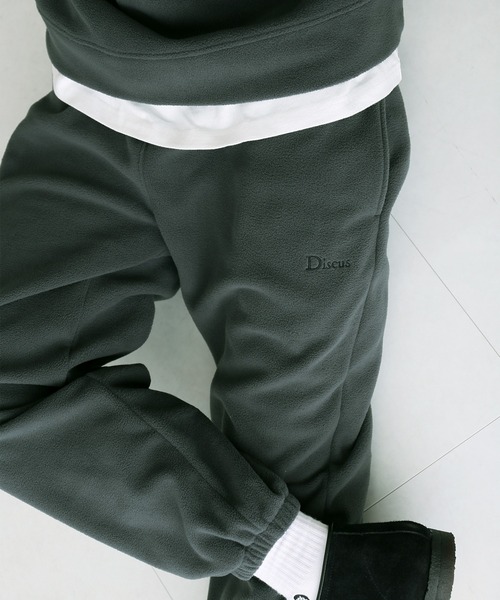 DISCUS（ディスカス）の「【Discus×relume/ディスカス】別注 Fleece リブパンツ（その他パンツ・メンズ・グリーン/ブラック/キャメル/ホワイト・M/L）」の2枚目の写真