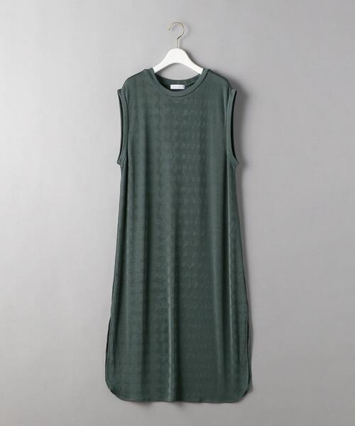 BEAUTY&YOUTH UNITED ARROWS（ビューティーアンドユースユナイテッドアローズ）の「BY シャイニースリットノースリーブ ワンピース -ウォッシャブル-◆（ワンピース・レディース・ブラック/グレー/オリーブ・FREE）」の7枚目の写真