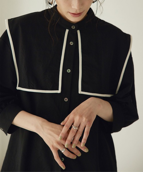 titivate（ティティベイト）の「ﾊﾟｲﾋﾟﾝｸﾞｽｸｴｱｶﾗｰｼｬﾂ（シャツ/ブラウス・レディース・ホワイト/ブラック/グレイッシュベージュ・M）」の9枚目の写真