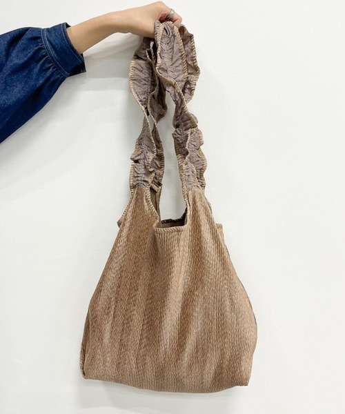 Heather(ヘザー)の「フリルハンドルトート 215680(トートバッグ・レディース・アイボリー/グリーン/ブラウン・ONE SIZE)」の2枚目の写真