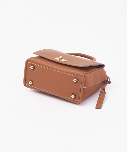 Rouge vif(ルージュヴィフ)の「【佐藤佳菜子さんコラボ】neque別注チェーンハンドバッグ(ハンドバッグ・レディース・ブラウン/モスグリーン/ベージュ・フリー)」の4枚目の写真