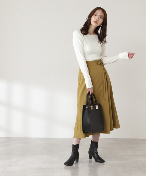 N.（N. Natural Beauty Basic）（エヌエヌナチュラルビューティーベーシック）の「◆ウォームアップリブボートニット（ニット/セーター・レディース・ホワイト/ブラック/グレー・MEDIUM）」の5枚目の写真