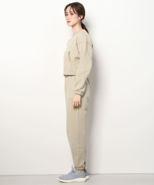 PUMA(プーマ)の「プーマ PUMA ラウンジウエア スーツ_トップスとボトムスのセットアップ_(スウェット・レディース・サンドグレー/ブラック・M/S/L/XL)」の3枚目の写真