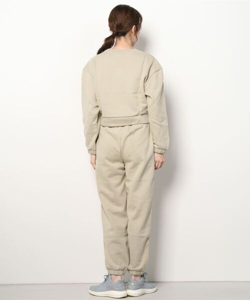 PUMA(プーマ)の「プーマ PUMA ラウンジウエア スーツ_トップスとボトムスのセットアップ_(スウェット・レディース・サンドグレー/ブラック・M/S/L/XL)」の4枚目の写真