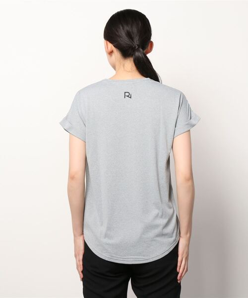 MIZUNO SPORTS STYLE（ミズノスポーツスタイル）の「【Rikako Ikee Collection】　Ri　Tシャツ［レディース］（Tシャツ/カットソー・レディース・ブラック×グレー/グリーン系その他/杢グレー/スモークピンク・M/L/S）」の21枚目の写真