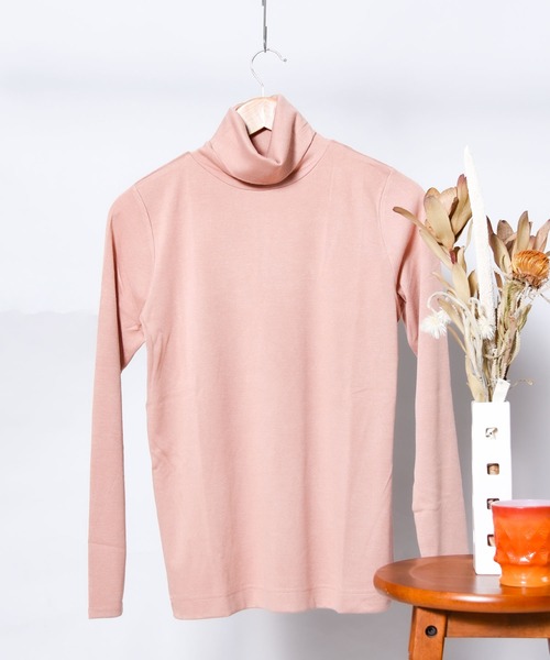 CALIFORNIA OUTFITTERS(カリフォルニア アウトフィッターズ)の「しっとりあったか。毎日使いたい、吸湿発熱タートルネックカットソー(インナーウェア/肌着・レディース・チャコールグレー/スモークピンク/グレー/ブラウン/ネイビー/ブラック・ONE SIZE)」の6枚目の写真