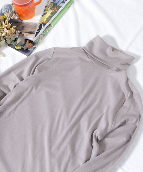 CALIFORNIA OUTFITTERS(カリフォルニア アウトフィッターズ)の「しっとりあったか。毎日使いたい、吸湿発熱タートルネックカットソー(インナーウェア/肌着・レディース・チャコールグレー/スモークピンク/グレー/ブラウン/ネイビー/ブラック・ONE SIZE)」の11枚目の写真