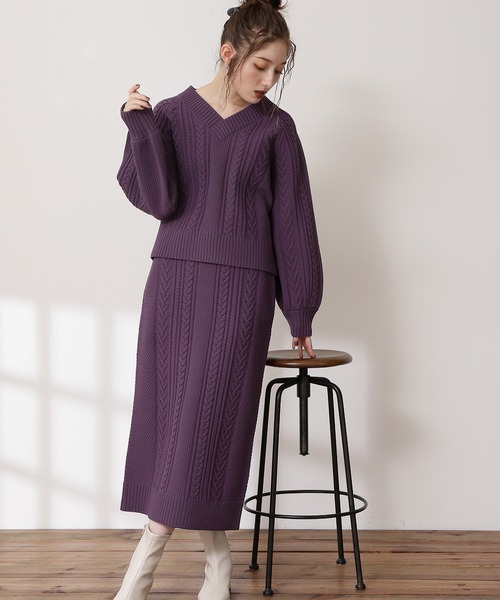 N.(N. Natural Beauty Basic)(エヌエヌナチュラルビューティーベーシック)の「◆Vネックケーブルニットセットアップ(ワンピース・レディース・モカ/クリーム/グリーン/グレイッシュブルー/パープル・MEDIUM)」の15枚目の写真