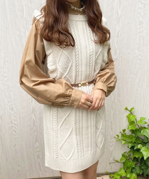 apres jour(アプレジュール)の「フリルネック袖ボリュームブラウス【ZOZOTOWN限定アイテム】(シャツ/ブラウス・レディース・ラベンダー/アイボリー/モカ・X-LARGE/フリー)」の18枚目の写真