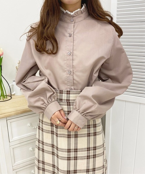 apres jour(アプレジュール)の「フリルネック袖ボリュームブラウス【ZOZOTOWN限定アイテム】(シャツ/ブラウス・レディース・ラベンダー/アイボリー/モカ・X-LARGE/フリー)」の22枚目の写真