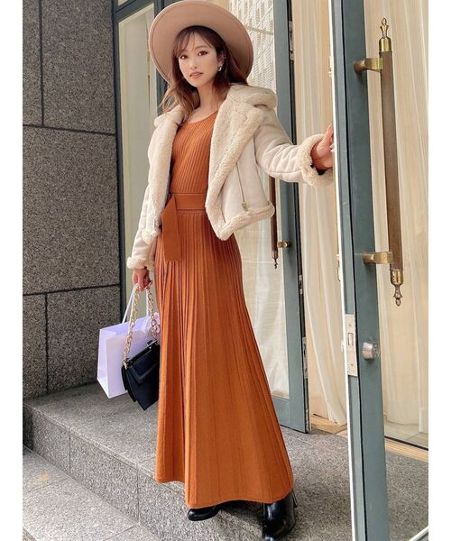 RESEXXY（リゼクシー）の「シャギー切替ニットワンピース（ワンピース・レディース・ブラック/ベージュ/オレンジ/アイボリー・FREE）」の6枚目の写真