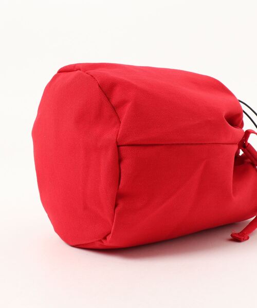 HOLIDAY（ホリデイ）の「【直営店限定】HOLIDAY PACKABLE POCHETTE (HEAVY) ホリデイパッカブルポシェット (ヘビー)（ショルダーバッグ・レディース・レッド系その他・ONE SIZE）」の3枚目の写真