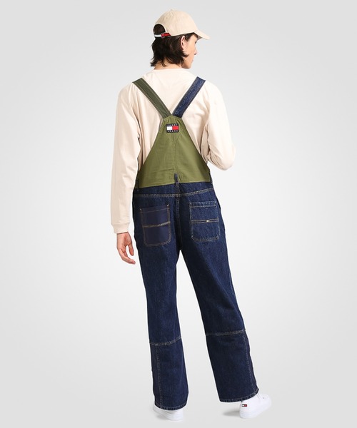 tommy jeans（トミー ジーンズ）の「ブロックパネルデニムサロペット