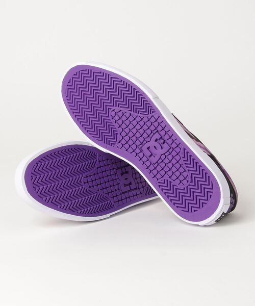 DC（ディーシー）の「DC SHOES SABBATH MANUALSL / ディーシー SABBATH マニュアルSL（スリッポン・メンズ・ブラック・26.5cm/27.5cm/28.5cm/26.0cm/27.0cm/28.0cm/29.0cm）」の2枚目の写真