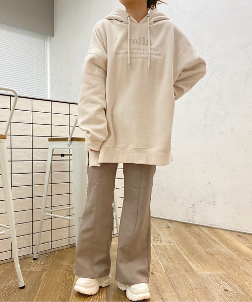 apres jour(アプレジュール)の「ロゴ刺繍フーディー【ZOZOTOWN限定アイテム】(パーカー・レディース・ダークグリーン/ナチュラル/アイボリー・フリー/X-LARGE)」の11枚目の写真