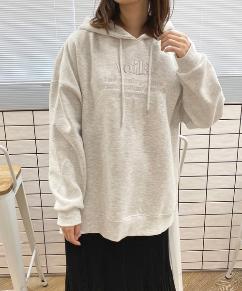 apres jour(アプレジュール)の「ロゴ刺繍フーディー【ZOZOTOWN限定アイテム】(パーカー・レディース・ダークグリーン/ナチュラル/アイボリー・フリー/X-LARGE)」の13枚目の写真