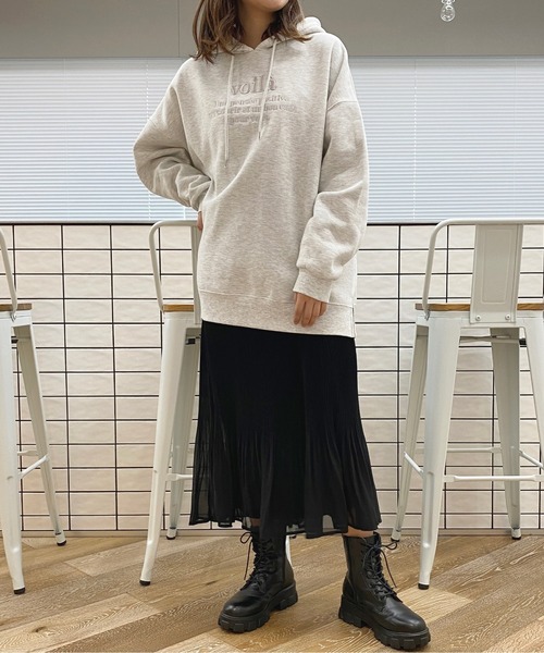 セール】ロゴ刺繍フーディー【ZOZOTOWN限定アイテム】（パーカー