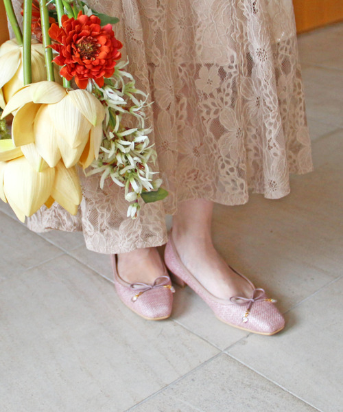 Bridget Birkin（ブリジットバーキン）の「【Bridget Birkin】ラフィアリボンパンプス(521055)（パンプス・レディース・カーキ/ベージュ/ピンク/マルチ/グレー・24/23/22.5/23.5/24.5）」の4枚目の写真