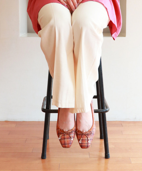 Bridget Birkin（ブリジットバーキン）の「【Bridget Birkin】ラフィアリボンパンプス(521055)（パンプス・レディース・カーキ/ベージュ/ピンク/マルチ/グレー・24/23/22.5/23.5/24.5）」の5枚目の写真