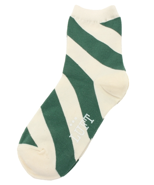 Anoutcommune（アナウトコミューン）の「【LUFT】 Slant border sox ［SHORT］（ソックス/靴下・メンズ・チャコールグレー/グリーン/ネイビー/レッド・FREE）」の3枚目の写真