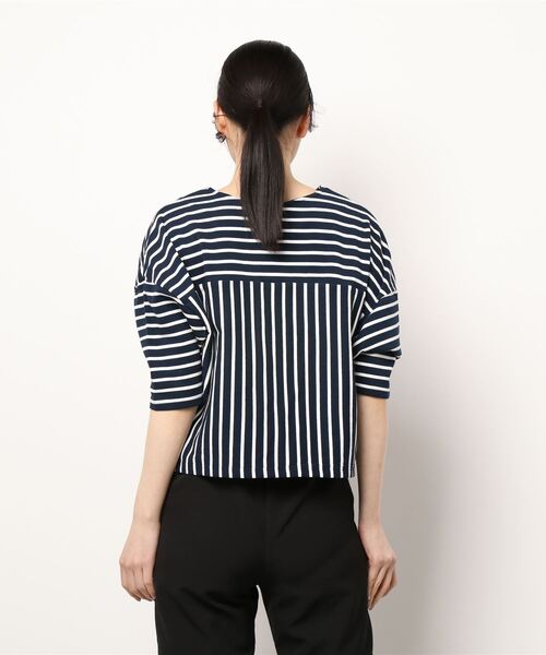 leswel（レスウェル）の「【M～5L 大きいサイズ】ボーダー ドルマン カットソー（Tシャツ/カットソー・レディース・ベージュ/ネイビー/オフホワイト/ピンク・LL/3L/4L/5L/M/L）」の17枚目の写真