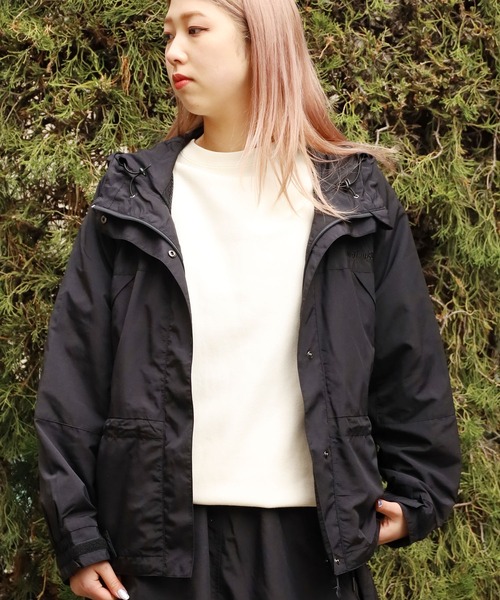 WILD THINGS(ワイルドシングス)の「WILDTHINGS / ワイルドシングス WS CHAMONIX JACKET UPF40+ マウンテンパーカー ラグランスリーブ(マウンテンパーカー・レディース・ブラック/ベージュ・S/M)」の17枚目の写真