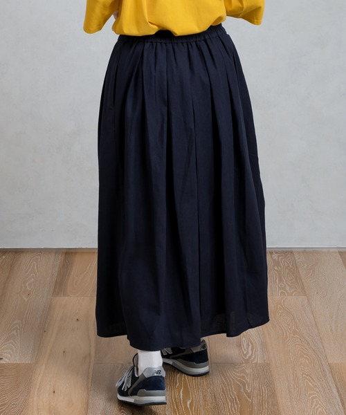 MUHET（ミュエータ）の「リネン混タックフレアスカート（スカート・レディース・ネイビー/グリーン/ライトカーキ・SMALL/MEDIUM/LARGE）」の21枚目の写真