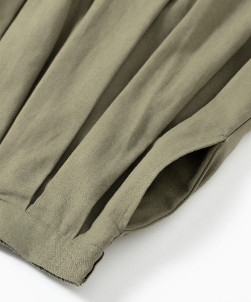 MUHET（ミュエータ）の「リネン混タックフレアスカート（スカート・レディース・ネイビー/グリーン/ライトカーキ・SMALL/MEDIUM/LARGE）」の13枚目の写真