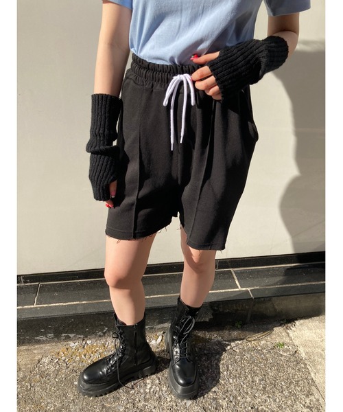 WC(ダブル シー)の「スウェットショートパンツ(その他パンツ・レディース・ブラック/グレー・FREE)」の4枚目の写真