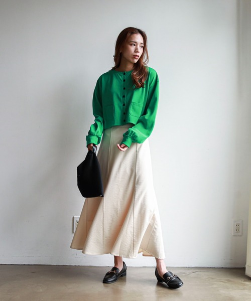 feepur（フェピュール）の「ストレッチマーメイドロングスカート（スカート・レディース・ベージュ/ブラック/パープル/アイボリー・MEDIUM）」の8枚目の写真