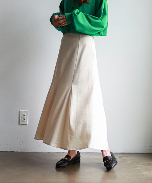 feepur（フェピュール）の「ストレッチマーメイドロングスカート（スカート・レディース・ベージュ/ブラック/パープル/アイボリー・MEDIUM）」の11枚目の写真