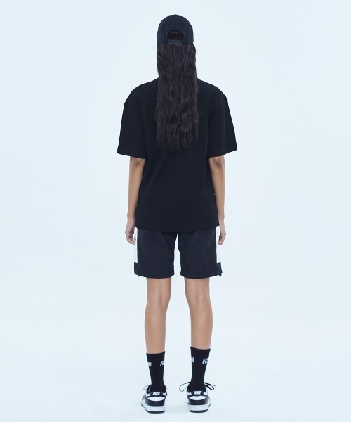 FCMM(エフシーエムエム)の「WAFFLE LOOSE FIT COZY T-SHIRT/ワッフルルーズフィットクージーTシャツ(Tシャツ/カットソー・メンズ・ブラック/グレー/ブルー系その他・MEDIUM/LARGE)」の6枚目の写真