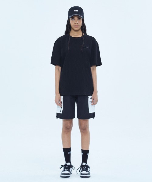 FCMM(エフシーエムエム)の「WAFFLE LOOSE FIT COZY T-SHIRT/ワッフルルーズフィットクージーTシャツ(Tシャツ/カットソー・メンズ・ブラック/グレー/ブルー系その他・MEDIUM/LARGE)」の4枚目の写真