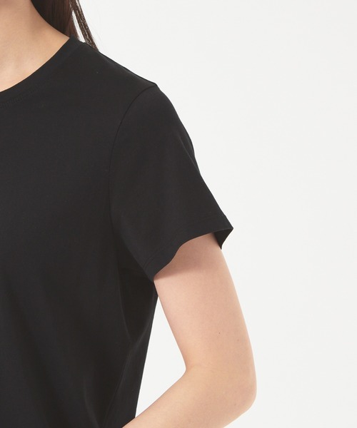 qualite（カリテ）の「コットンコンパクトカットソー（Tシャツ/カットソー・レディース・ブラック/オフホワイト/グリーン/サーモンピンク・フリー）」の15枚目の写真