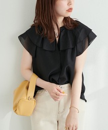 natural couture（ナチュラルクチュール）の「大人ガーリーに決まる タックフリル衿スキッパーあきブラウス（シャツ/ブラウス・レディース）」
