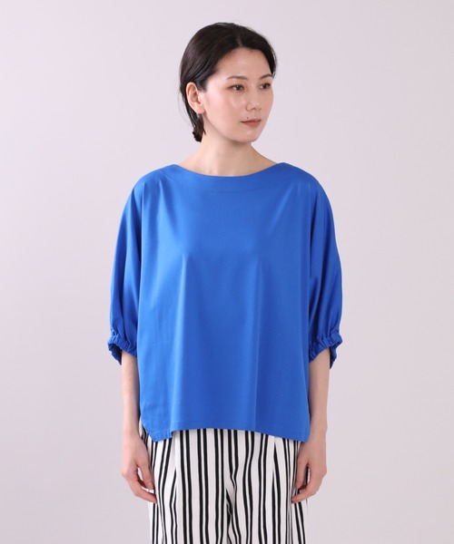 INED（イネド）の「ドルマンスリーブギャザーカットソー《接触冷感》（Tシャツ/カットソー・レディース・ライトグレー/ネイビー/オフホワイト/ブルー・9号）」の5枚目の写真