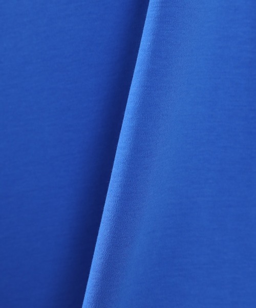 INED（イネド）の「ドルマンスリーブギャザーカットソー《接触冷感》（Tシャツ/カットソー・レディース・ライトグレー/ネイビー/オフホワイト/ブルー・9号）」の8枚目の写真