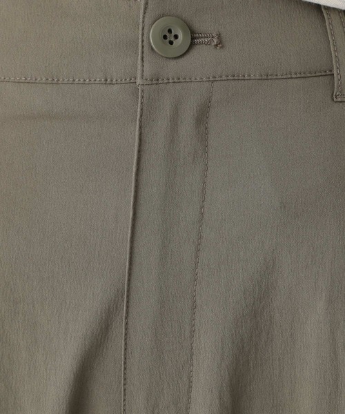 LEPSIM(レプシィム)の「ライトバギーパンツ 270020(その他パンツ・レディース・カーキ/グレイッシュベージュ・MEDIUM/LARGE)」の15枚目の写真