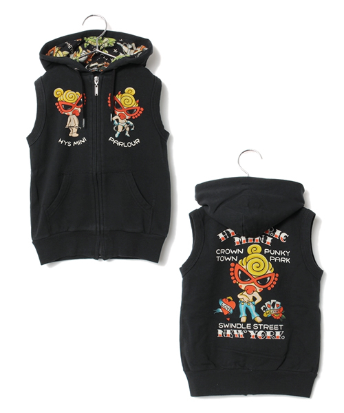 HYSTERIC MINI(ヒステリックミニ)の「Tattooing in mini parra shop フーデットベスト(スーパーストレッチ)(ベスト・キッズ・ブラック/レッド・110/100/120)」の1枚目の写真