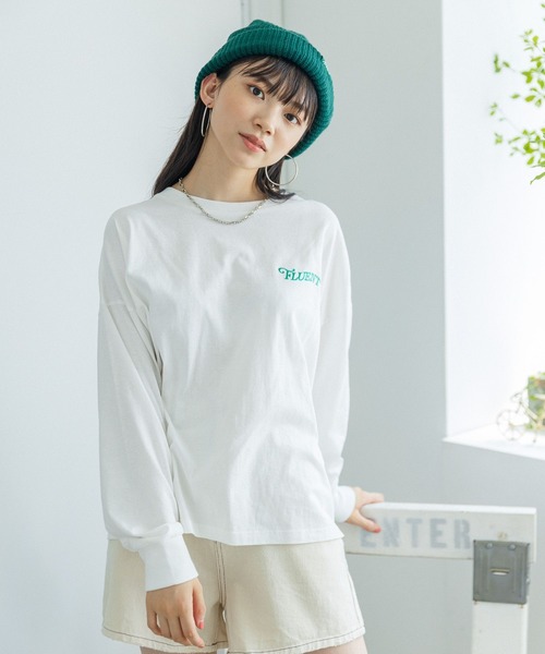 repipi armario(レピピ アルマリオ)の「バックロゴBIGロンT(Tシャツ/カットソー・キッズ・ホワイト/サックスブルー/グリーン/スミクロ・MEDIUM/LARGE)」の10枚目の写真