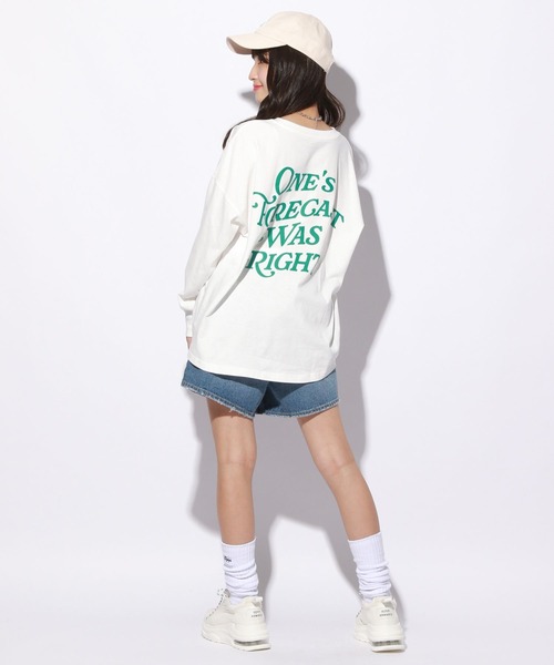 repipi armario(レピピ アルマリオ)の「バックロゴBIGロンT(Tシャツ/カットソー・キッズ・ホワイト/サックスブルー/グリーン/スミクロ・MEDIUM/LARGE)」の12枚目の写真