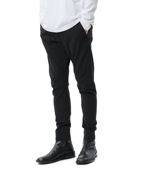 ATTACHMENT(アタッチメント)の「コットン・レーヨン ストレッチツイルパンツ / CO / RY STRETCH TWILL THREE DIMENSIONAL PANTS(その他パンツ・メンズ・ライトグレー/ブラック・1/2/3)」の10枚目の写真