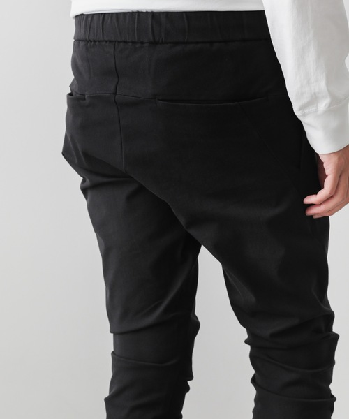 ATTACHMENT(アタッチメント)の「コットン・レーヨン ストレッチツイルパンツ / CO / RY STRETCH TWILL THREE DIMENSIONAL PANTS(その他パンツ・メンズ・ライトグレー/ブラック・1/2/3)」の20枚目の写真