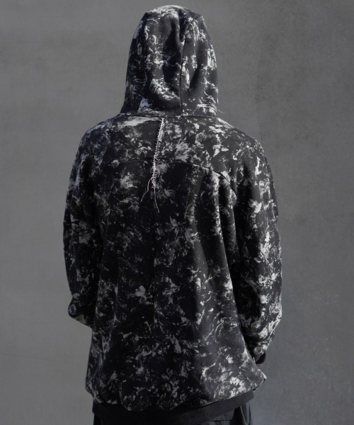 KMRii（ケムリ）の「KMRii/ケムリ/Flake Dischaged Pullover（パーカー・メンズ・ブラック・1/2）」の5枚目の写真