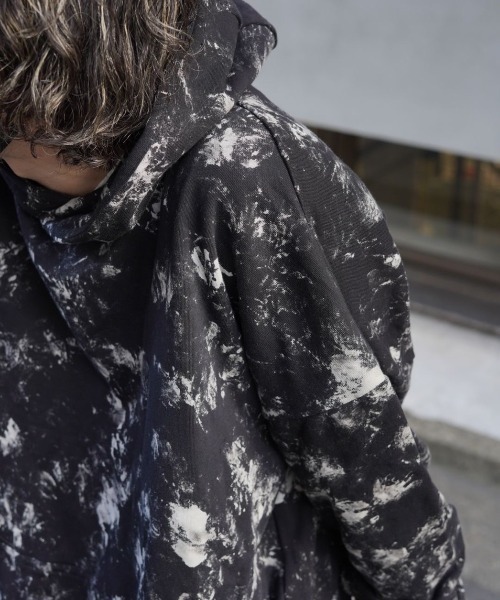 KMRii（ケムリ）の「KMRii/ケムリ/Flake Dischaged Pullover（パーカー・メンズ・ブラック・1/2）」の20枚目の写真