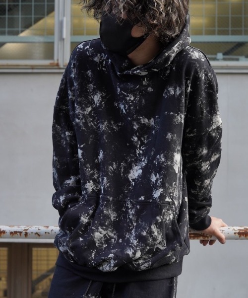 KMRii（ケムリ）の「KMRii/ケムリ/Flake Dischaged Pullover（パーカー・メンズ・ブラック・1/2）」の19枚目の写真